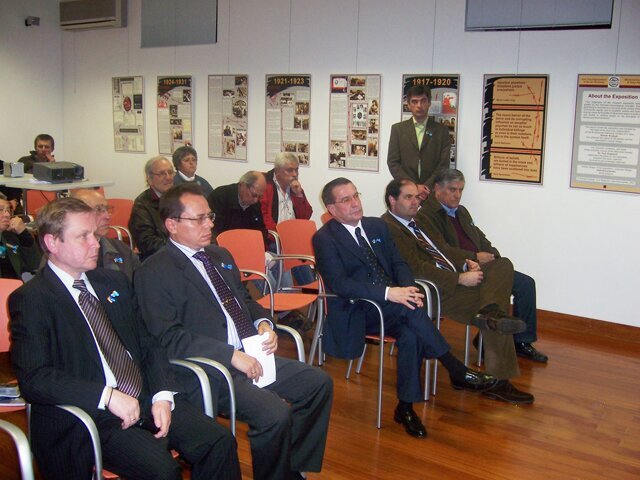 Виставка в Алканена, Голодомор 32-33 років