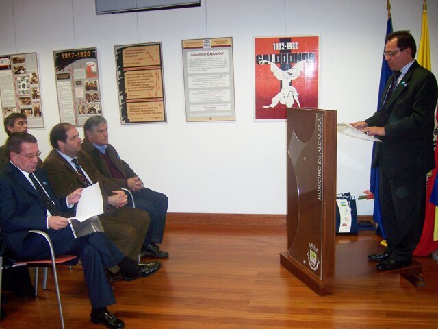 Виставка в Алканена, Голодомор 32-33 років