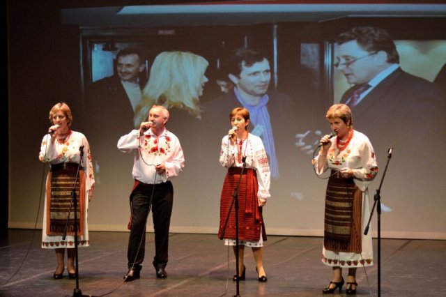 Спілкі українців у Португалії 10 років