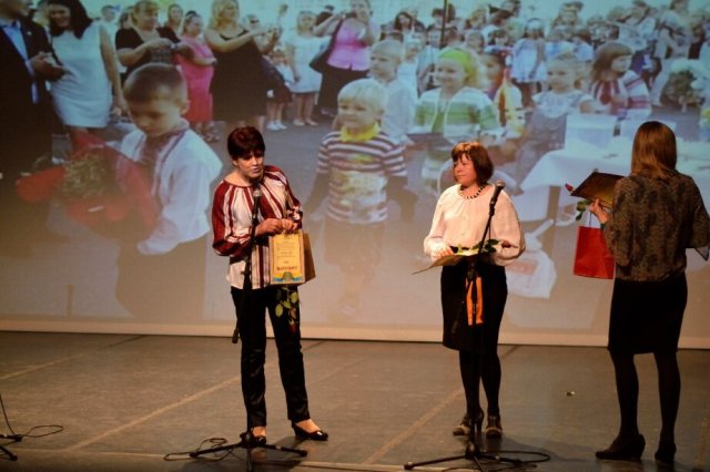 Спілкі українців у Португалії 10 років