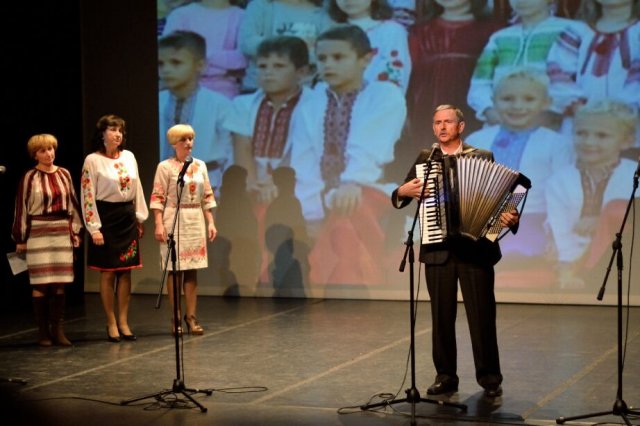 Спілкі українців у Португалії 10 років