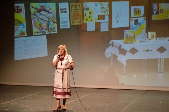 Спілкі українців у Португалії 10 років