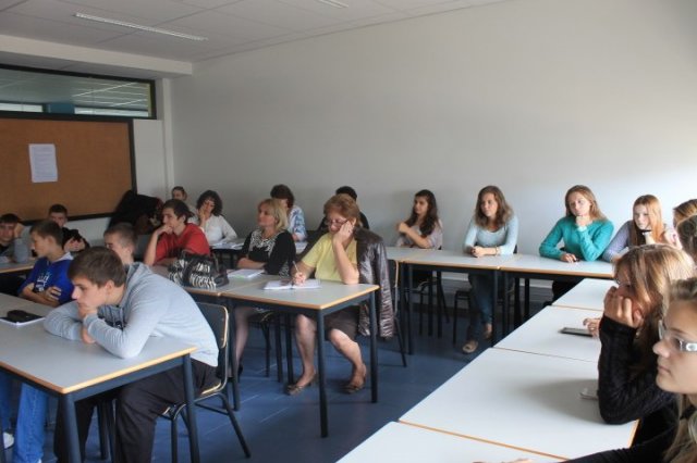 Відкритий урок приурочений річниці створення УПА в школі Дивосвіт