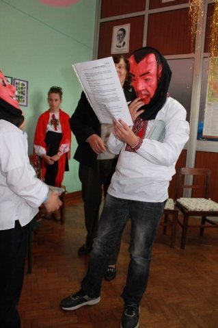 Свято Миколая у Сантарень